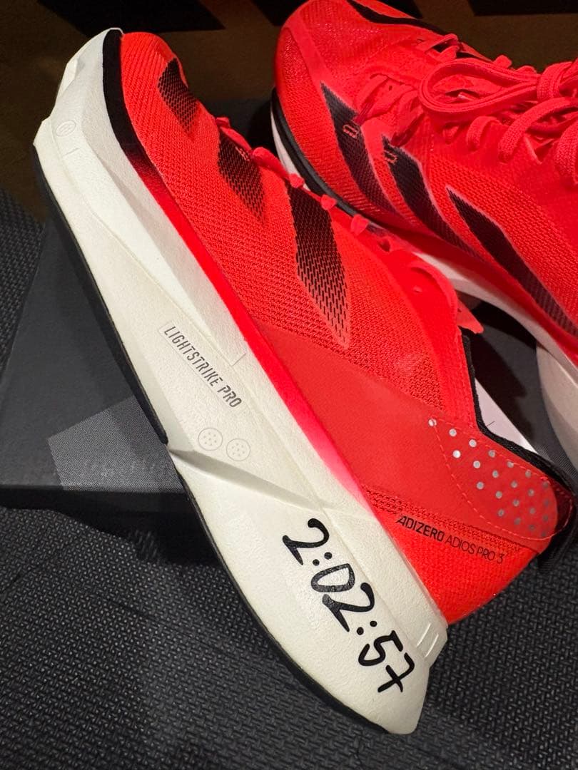 アディダス　アディオスプロ3M