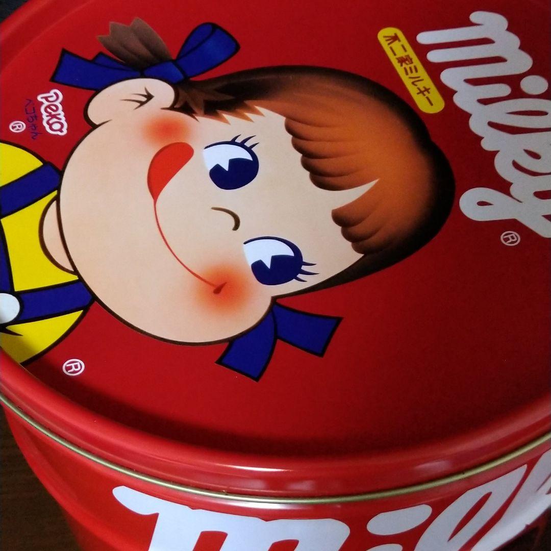 ペコちゃん　スツール缶