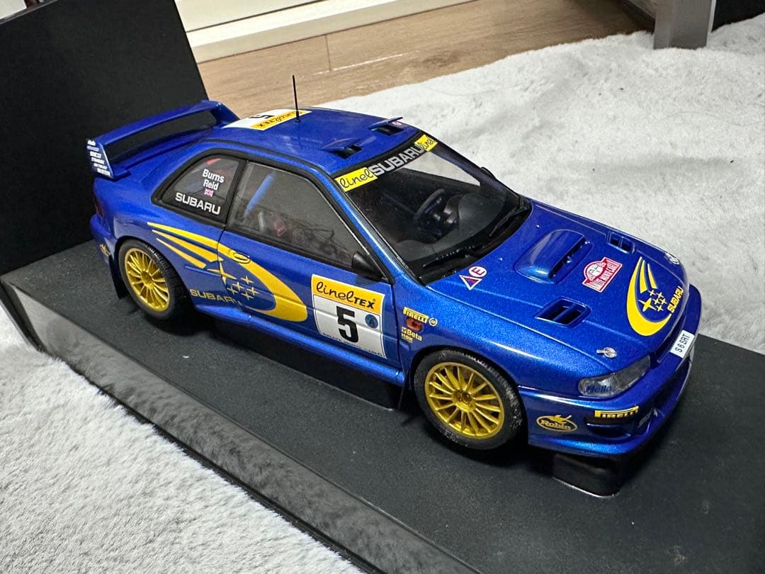 ミニカー AUTOart 1/18 SUBARU IMPREZA WRC'99