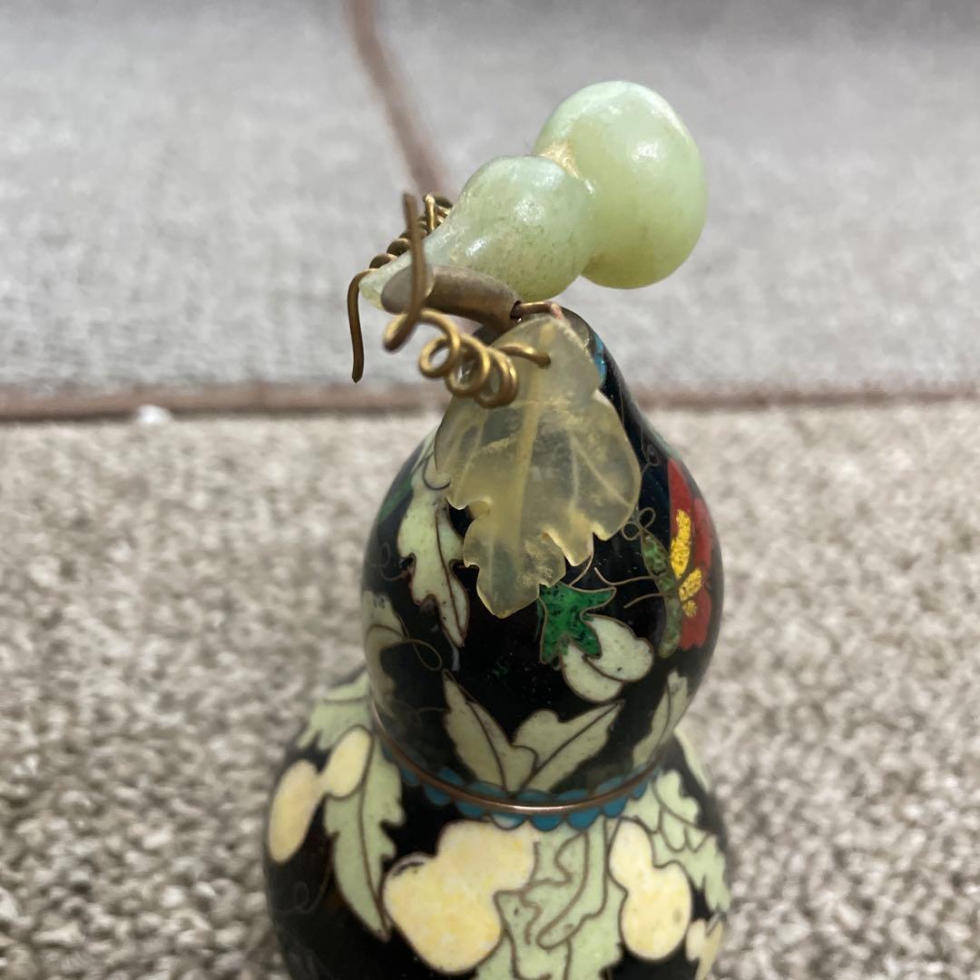 中国美術品　骨董品　瓢箪　ひょうたん 蝶々　台座付き