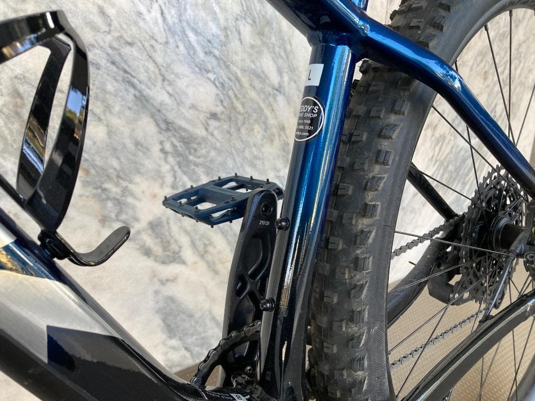 Trek Roscoe 8 2022 (Gen3) アルミマウンテンバイク