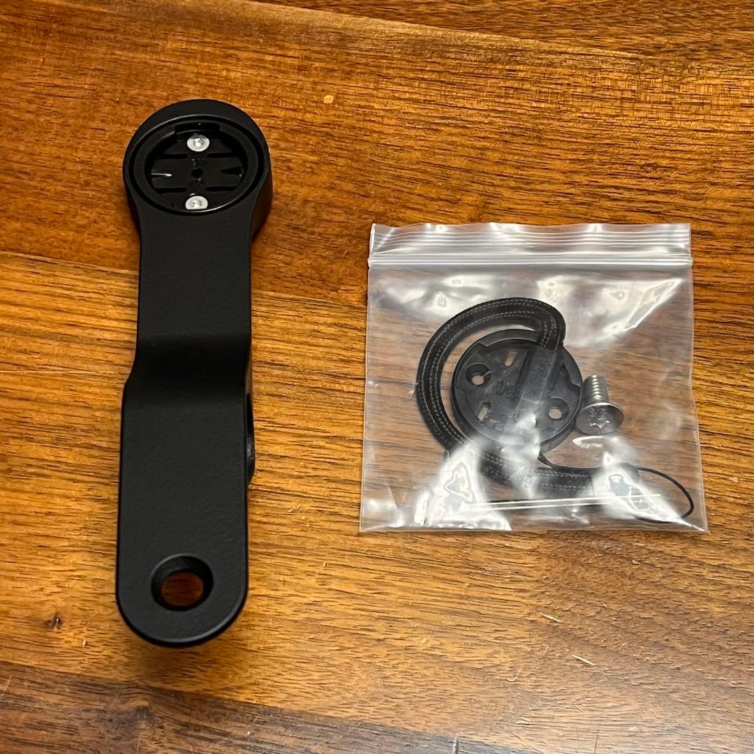 新品　CANYON AEROAD GEAR GROOVE専用サイコンマウント