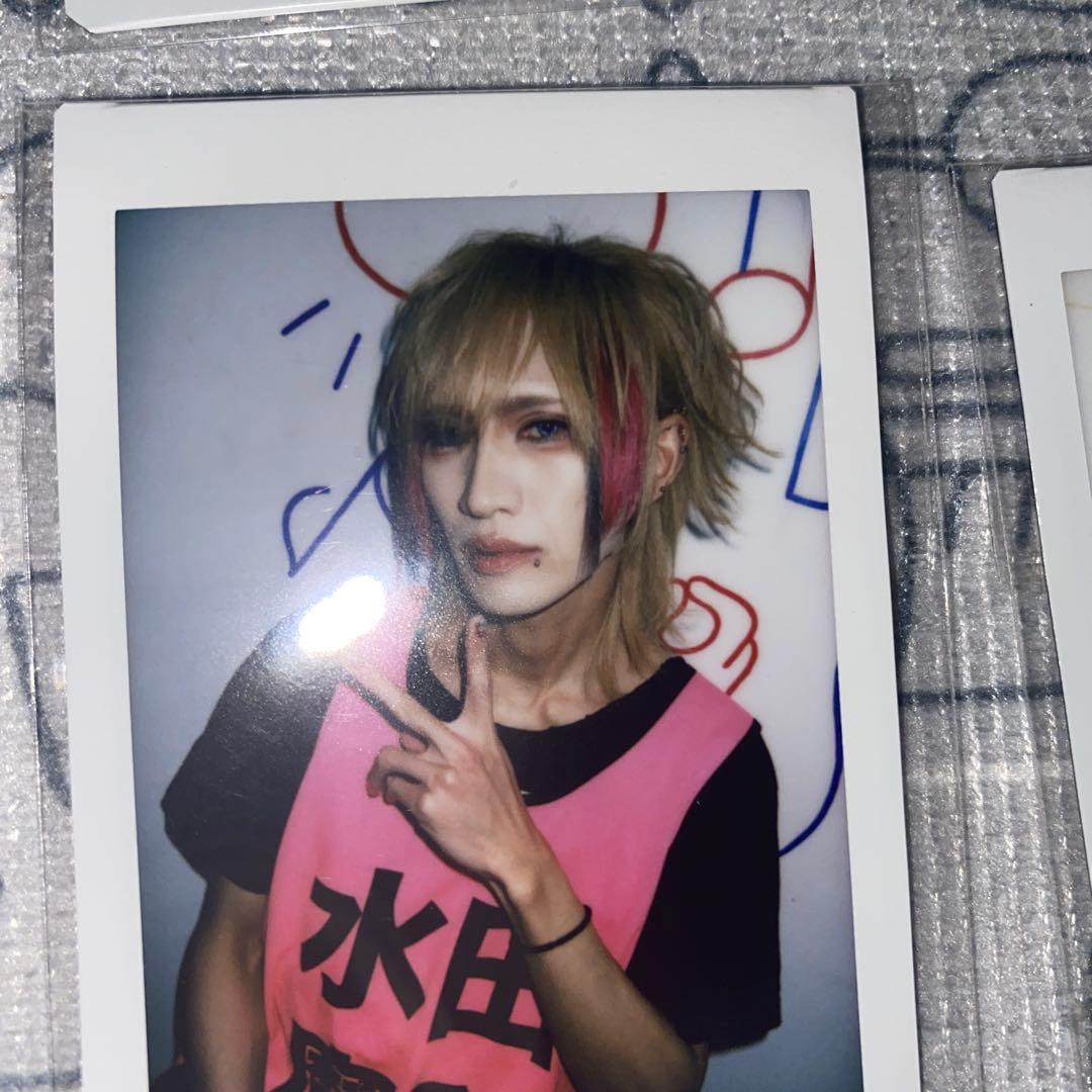 0.1gの誤算　　水田魔梨　チェキ