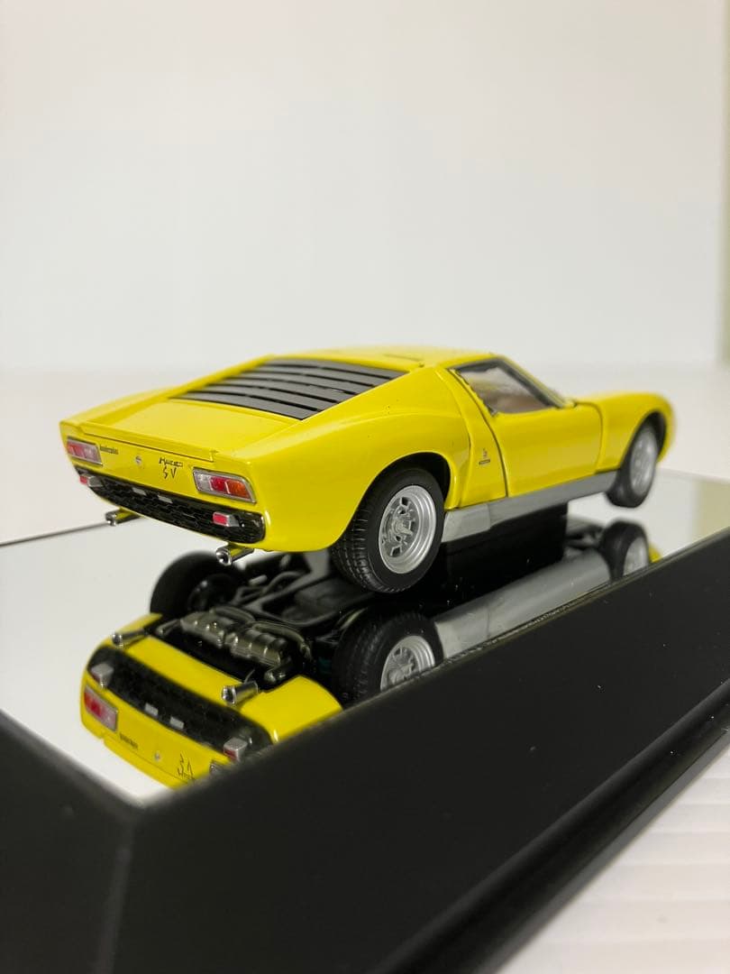 AUTOart 1/43 ランボルギーニ・ミウラSV フルオープンモデル