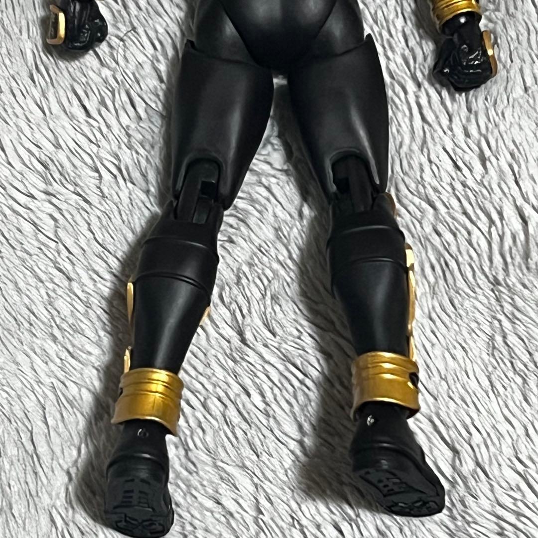 開封品 真骨彫 仮面ライダークウガ 2体セット