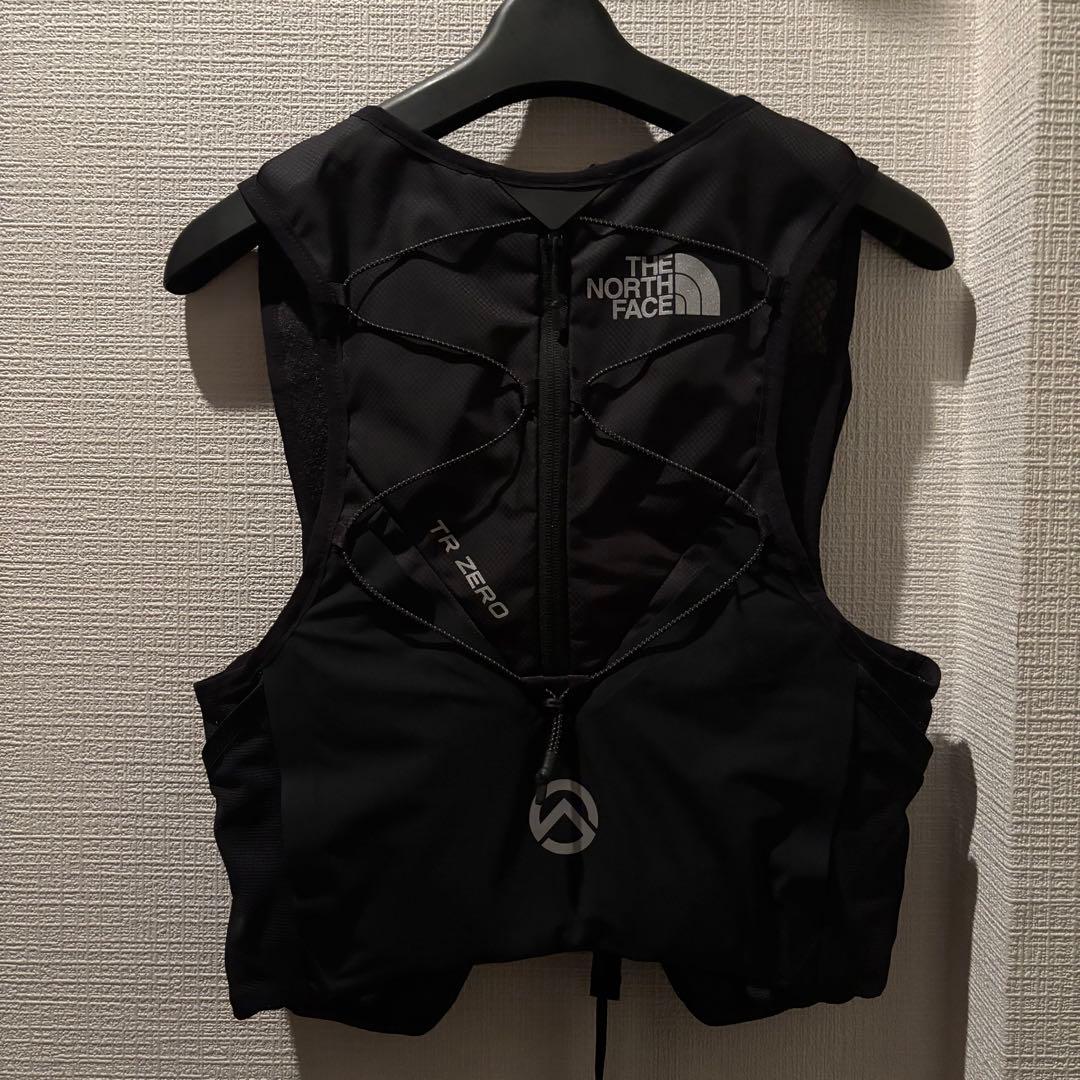 【極美品】THE NORTH FACE (Mサイズ) ランニング用TR ZERO