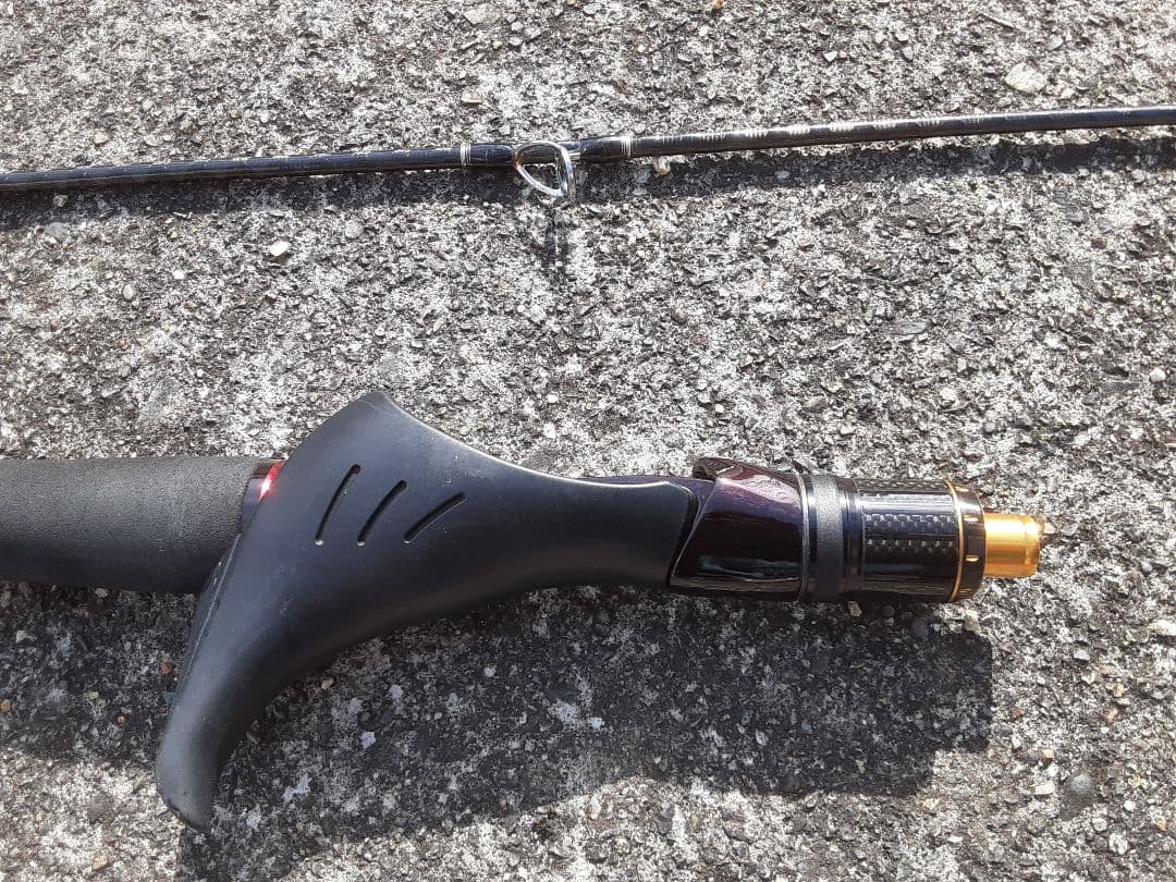 メルカリ便　SHIMANO　シマノ　炎月　taftec fs-b66m