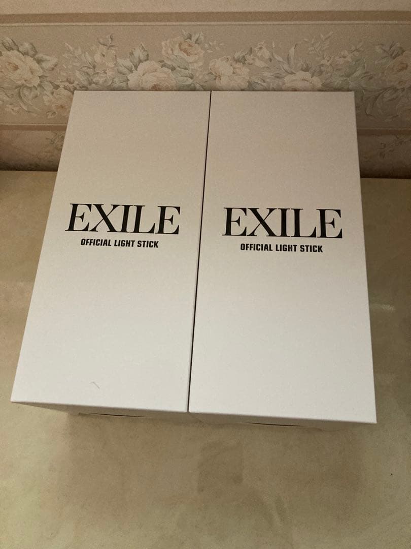 EXILE 公式ペンライト 2本セットとスペシャルグッズの豪華6点セット