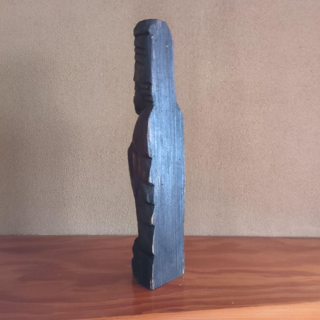 黒い木製彫刻 人形像 約30cm