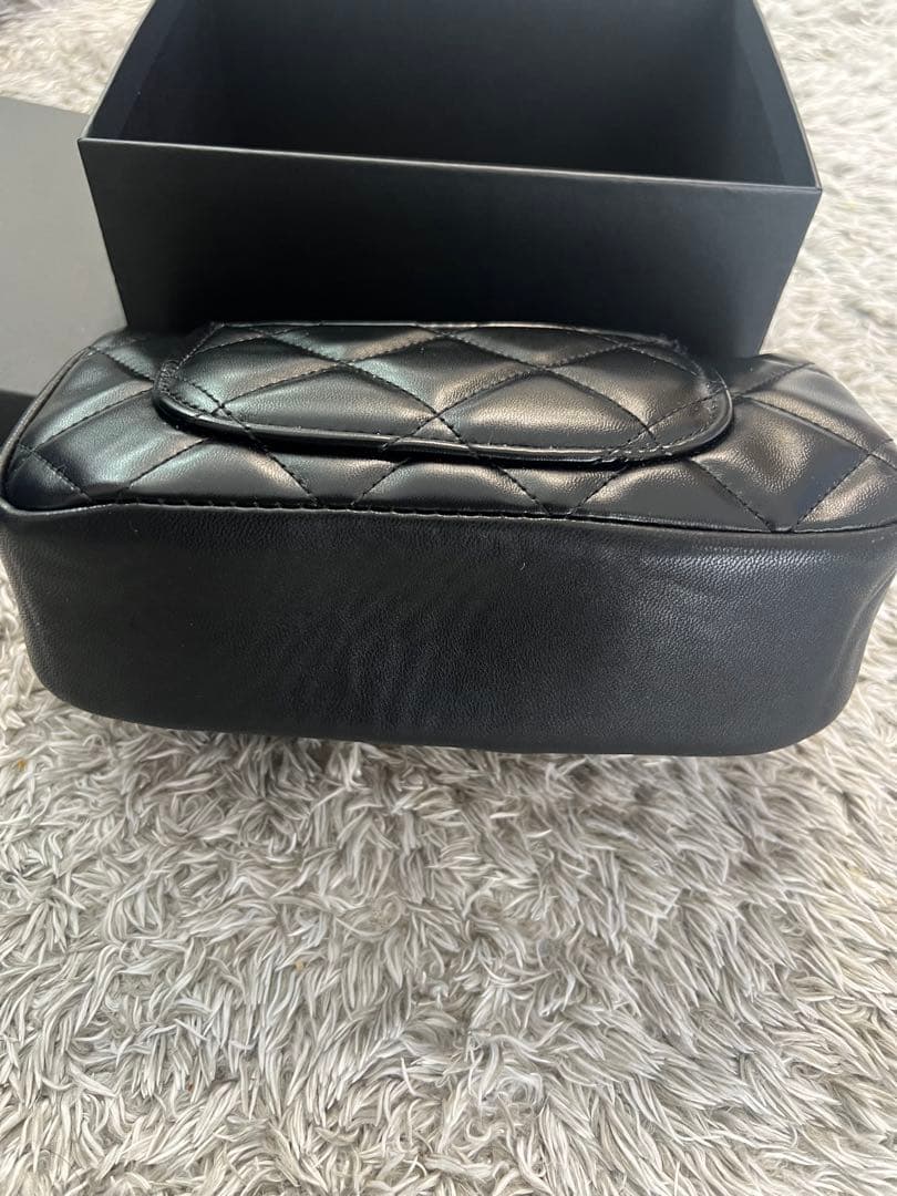 CHANEL シャネル キルティングデザイン ショルダーバッグ ノベルティ