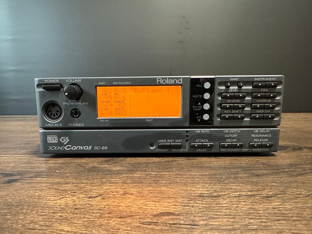 Roland SC-88 MIDI音源モジュール