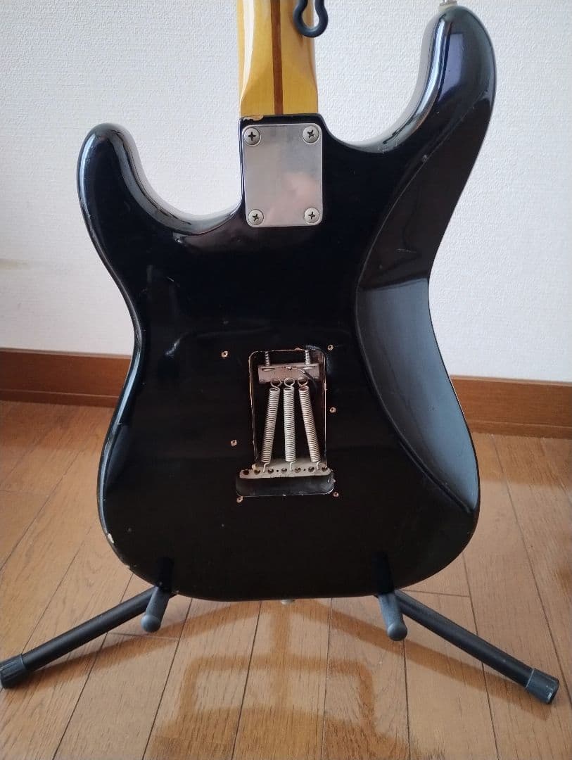 コンポストラト　ストラトキャスタータイプ　手巻きピックアップ　USED