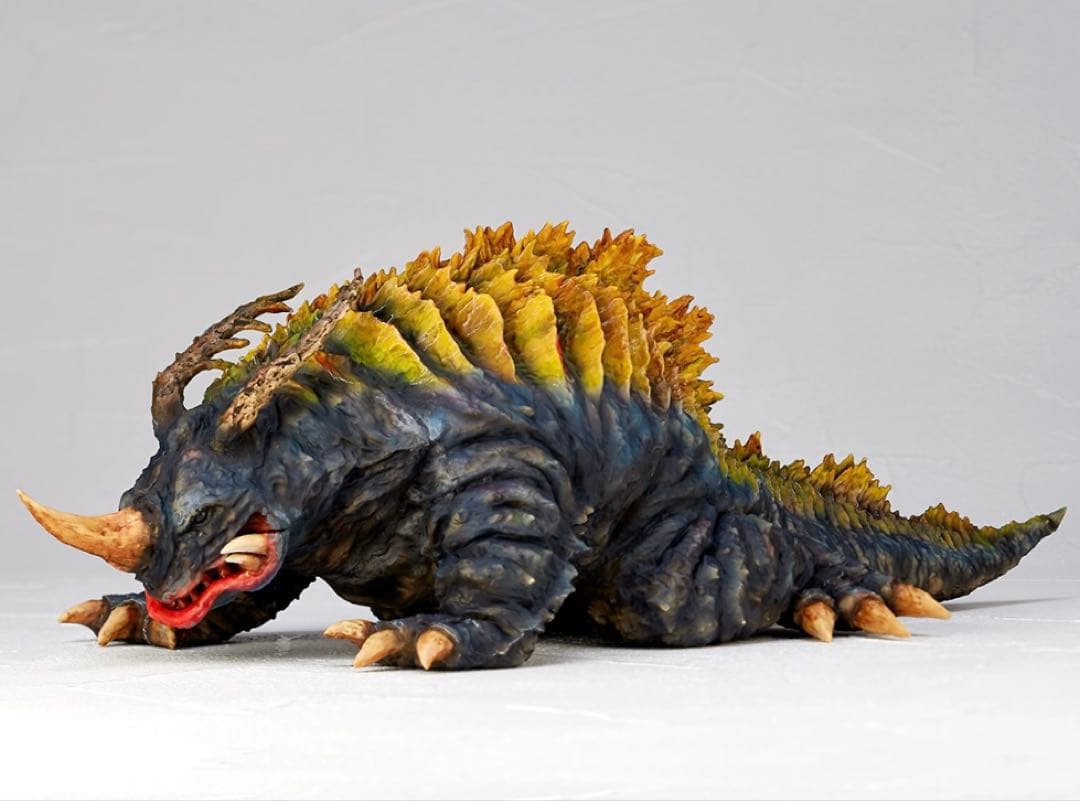 コモリ プロジェクト　ネロンガ　ソフビキット　海洋堂　ウルトラマン　怪獣