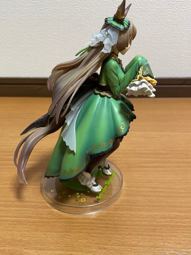 ウマ娘　フィギュア　サトノダイヤモンド　キタサンブラック　シンボリルドルフ
