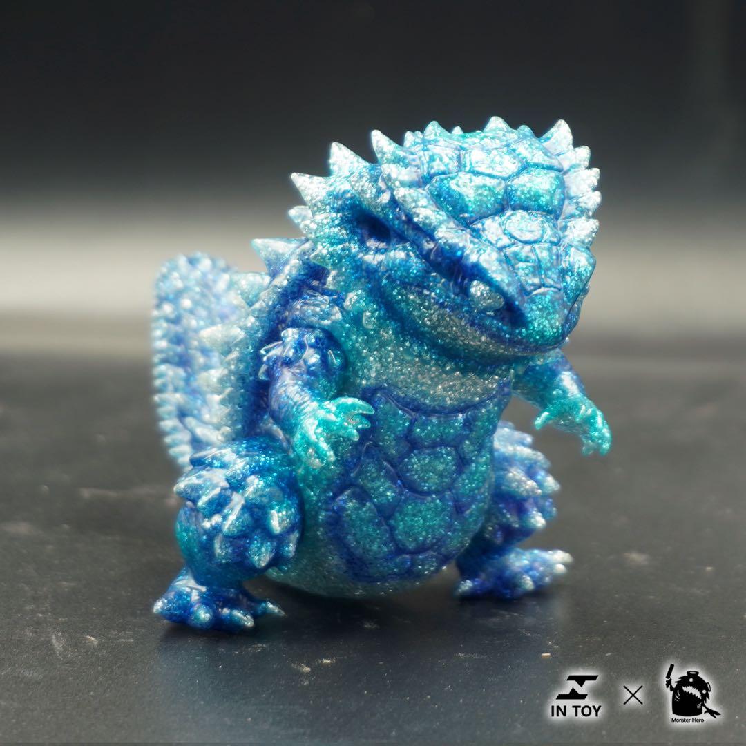ミニ超獣　レオパ　フトアゴ　怪獣　可動　ソフビ　フィギュア　グリッター　3体