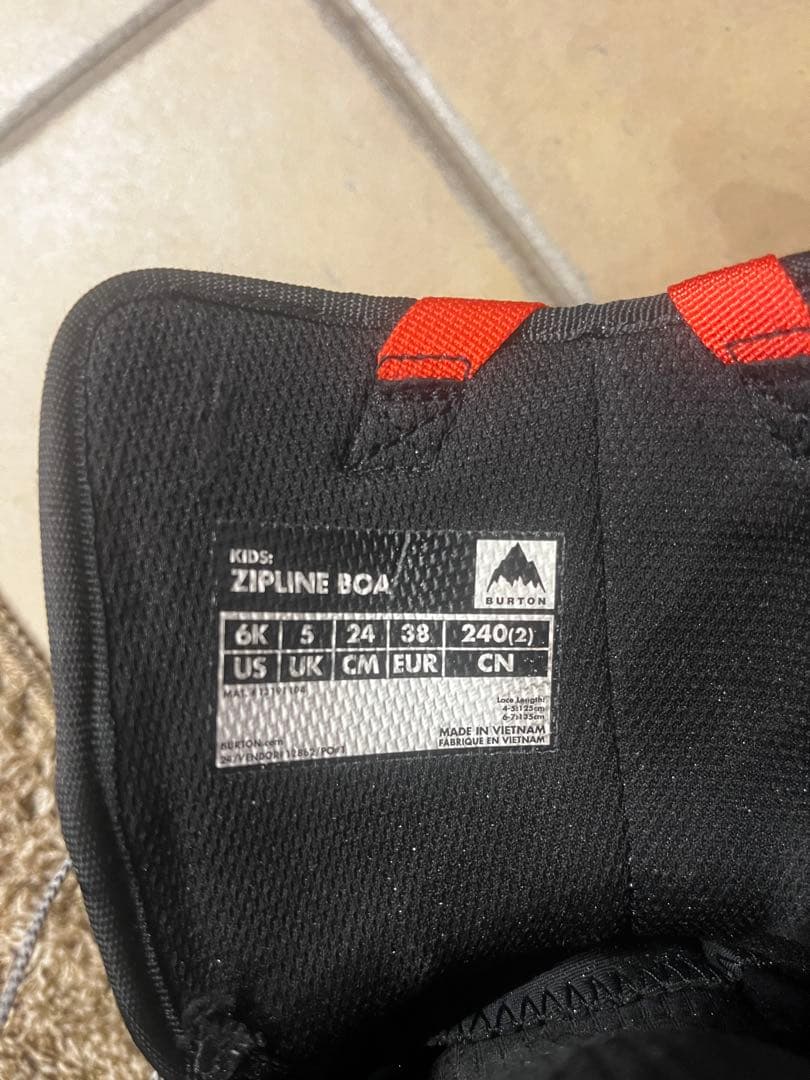 スノーボード BURTON ZIPLINE BOA 24