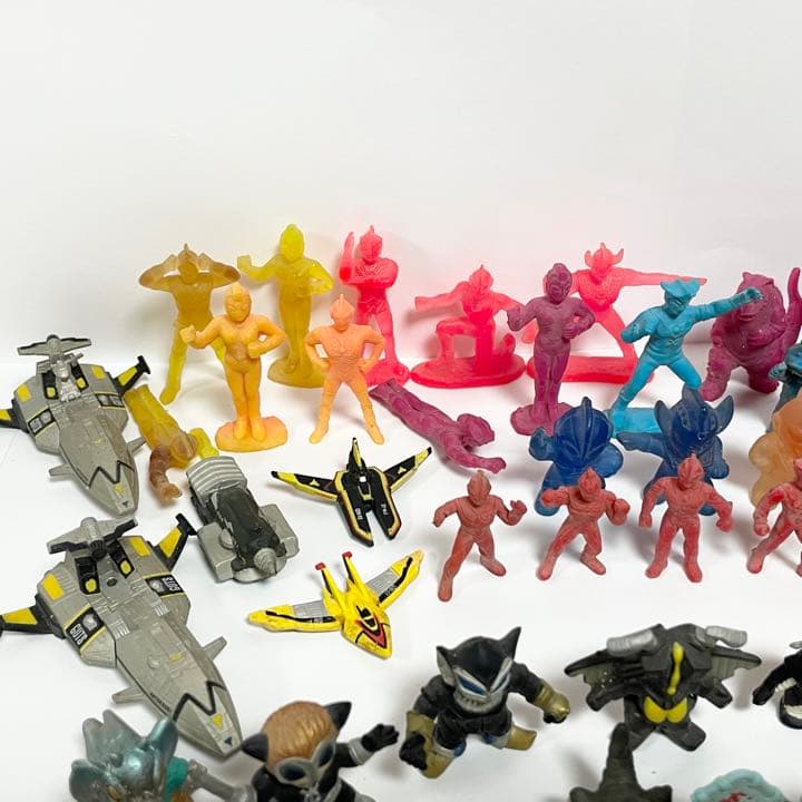 消しゴム　ウルトラマン　ゴジラ　100体　レトロ