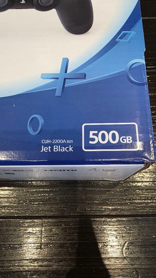 【使用時間極少ない】SONY PlayStation4 CUH-2200AB01