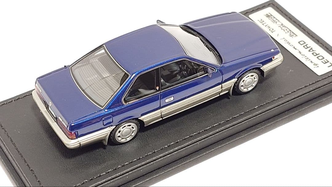ignition model あぶない刑事 日産レパード XS-Ⅱ 紺