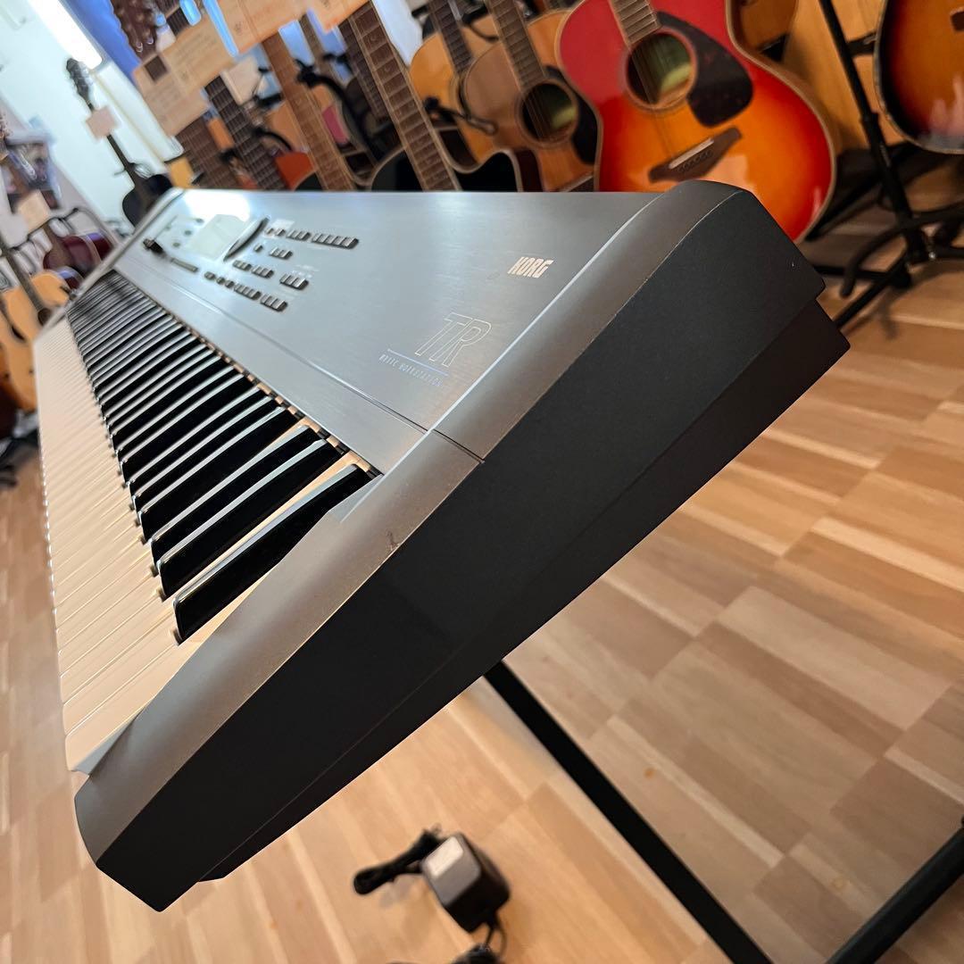 【10317】 希少品 KORG TR76 シンセサイザー名機