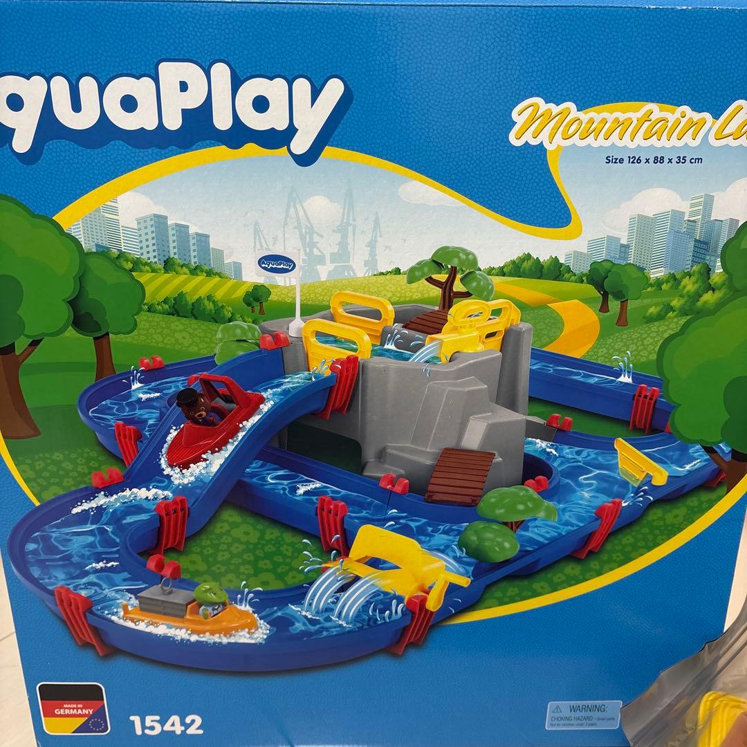 マウンテンレイク ボーネルンド アクアプレイ