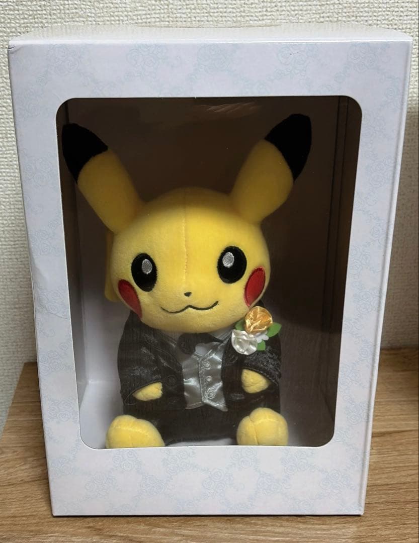 ピカチュウ タキシード＆ウェディングドレス 2体セット ぬいぐるみ 結婚式