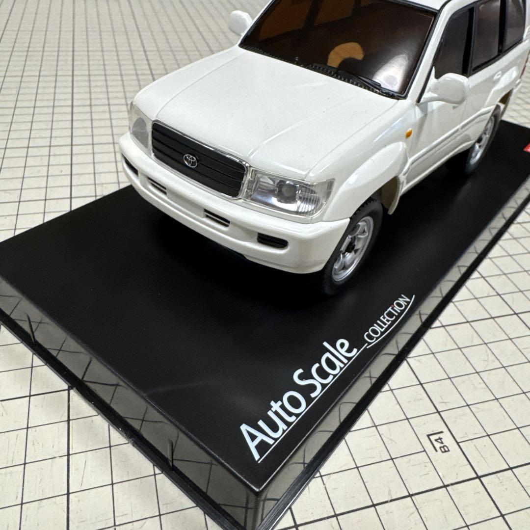 京商KYOSHO　オートスケールコレクション　ランドクルーザー100 パールWH