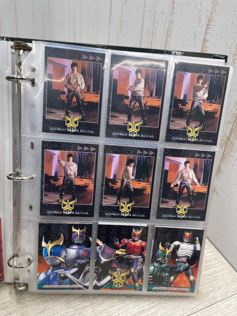 仮面ライダークウガ トレーディングコレクション バインダー カード175枚