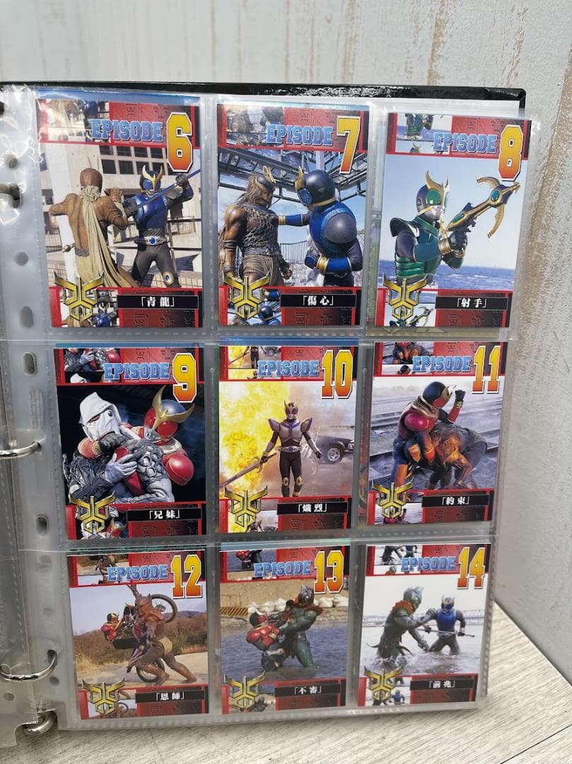 仮面ライダークウガ トレーディングコレクション バインダー カード175枚