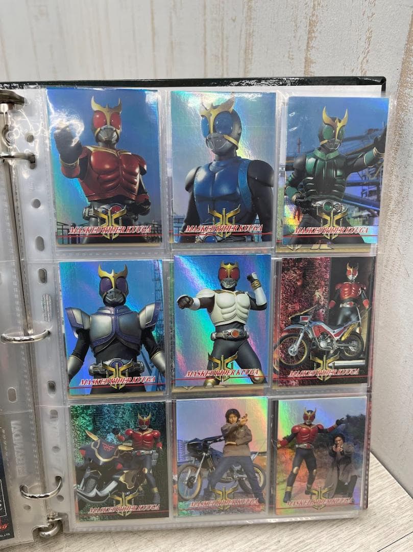 仮面ライダークウガ トレーディングコレクション バインダー カード175枚