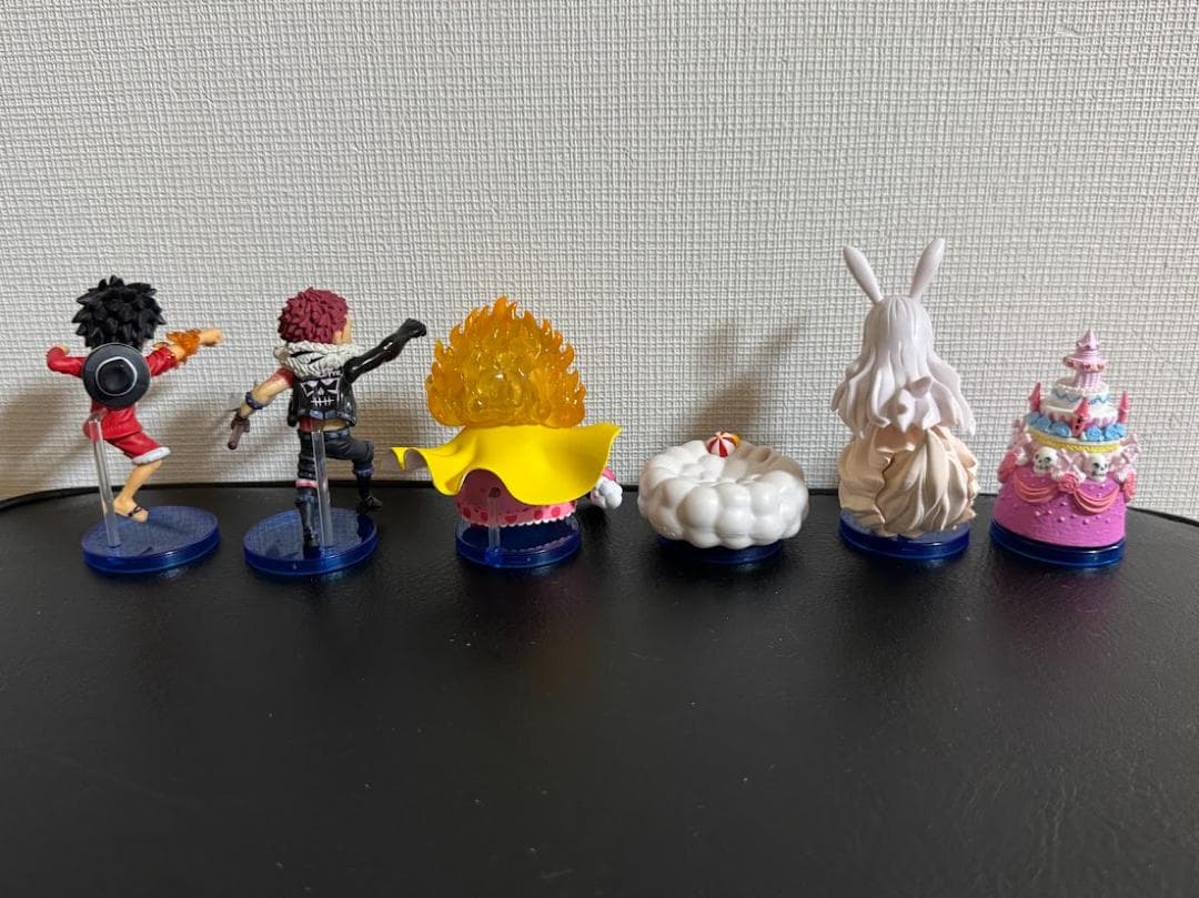 ワンピース　ワールドコレクタブルフィギュア ホールケーキアイランド 18体セット