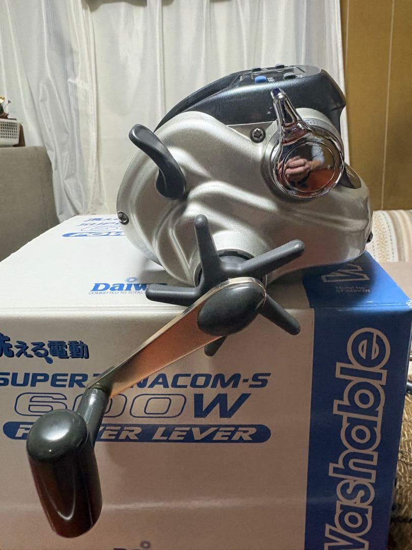 Daiwa SUPER TANACOM-S 600W 電動リール
