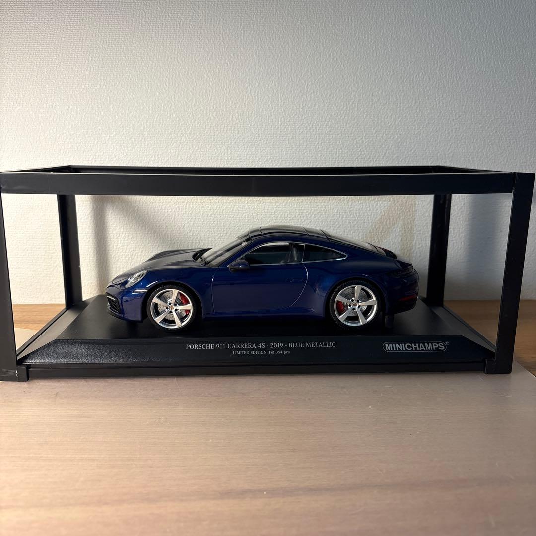 ミニチャンプス　ポルシェ　911 カレラ　4S 1/18 ミニカー　ブルー