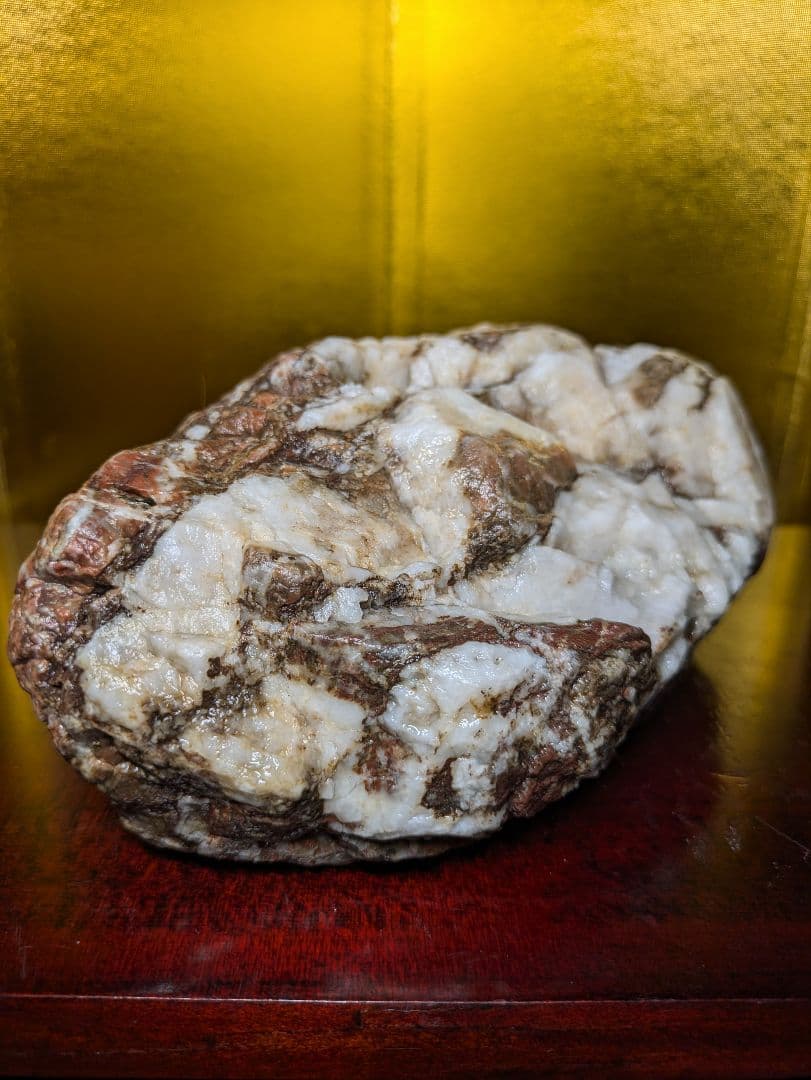 赤石 石英含有量多 1.36kg 原石 自立 未加工 鑑賞用 希少 レア品