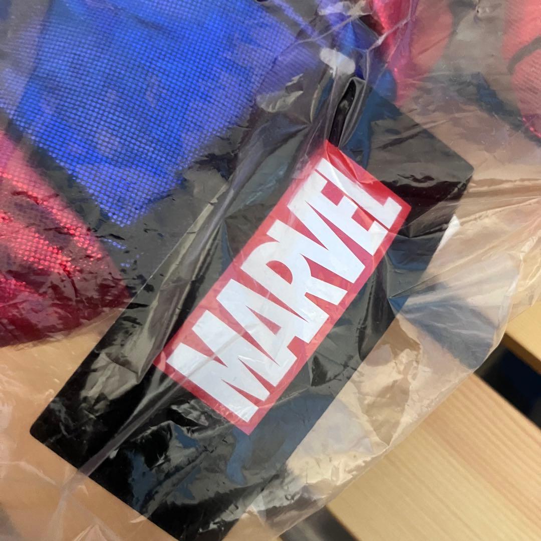 MARVEL スパイダーマン　ヴェノム　ギガジャンボ　メタリック生地ぬいぐるみ