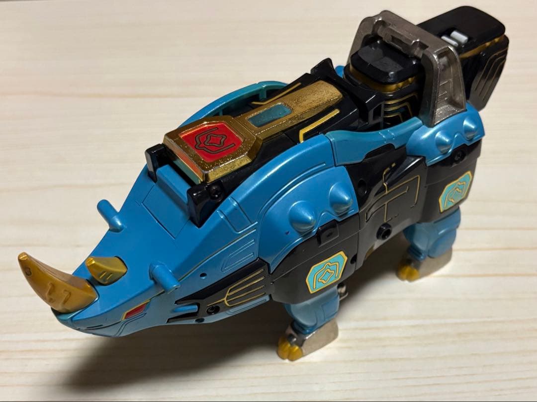 入手困難　ガオレンジャー　ガオライノス　ガオマジロ