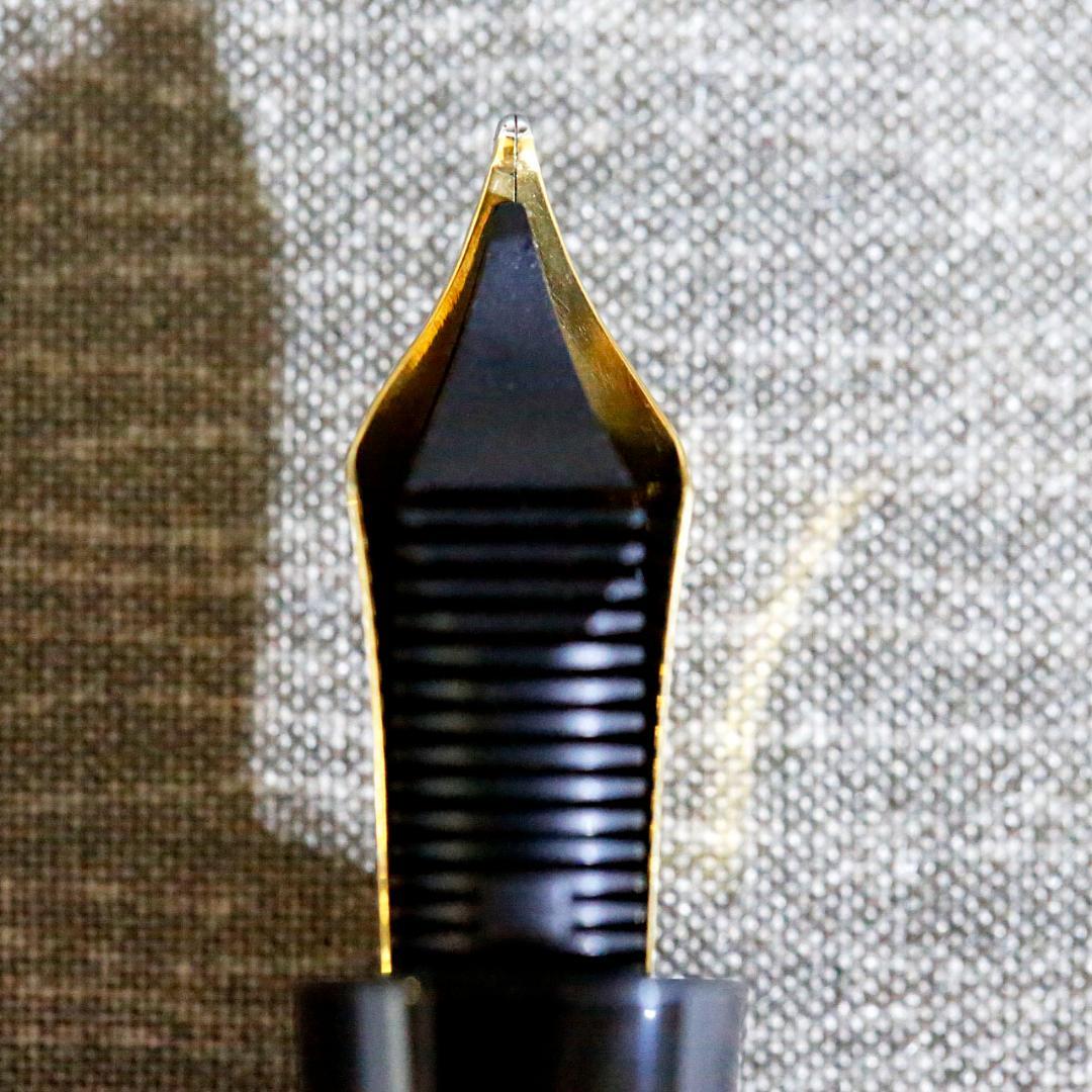 【美品 送料込み】モンブラン 万年筆 ボルテール 作家シリーズ １９９５年