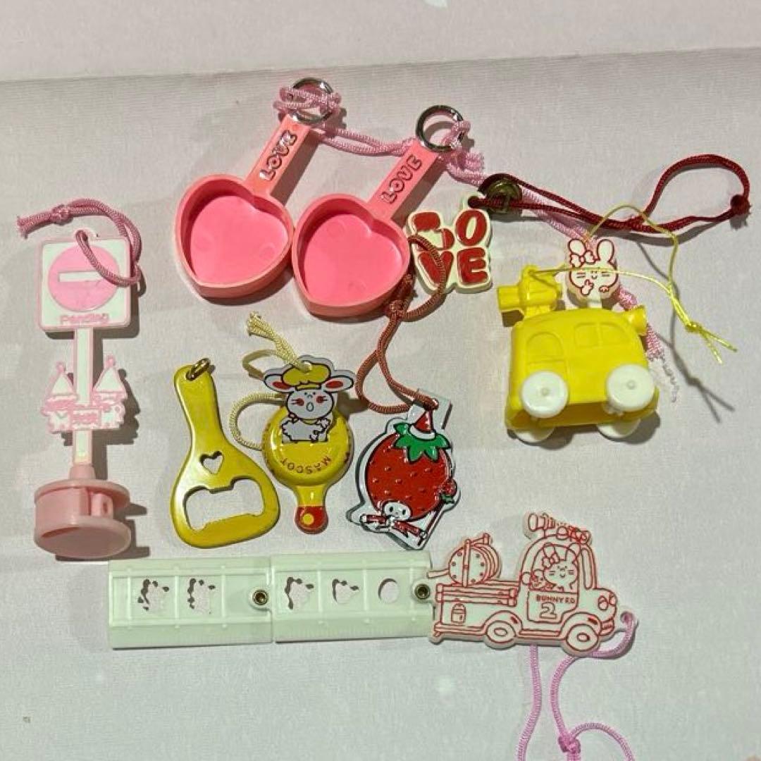 昭和レトロ　非売品　サンリオおまけ38個セット