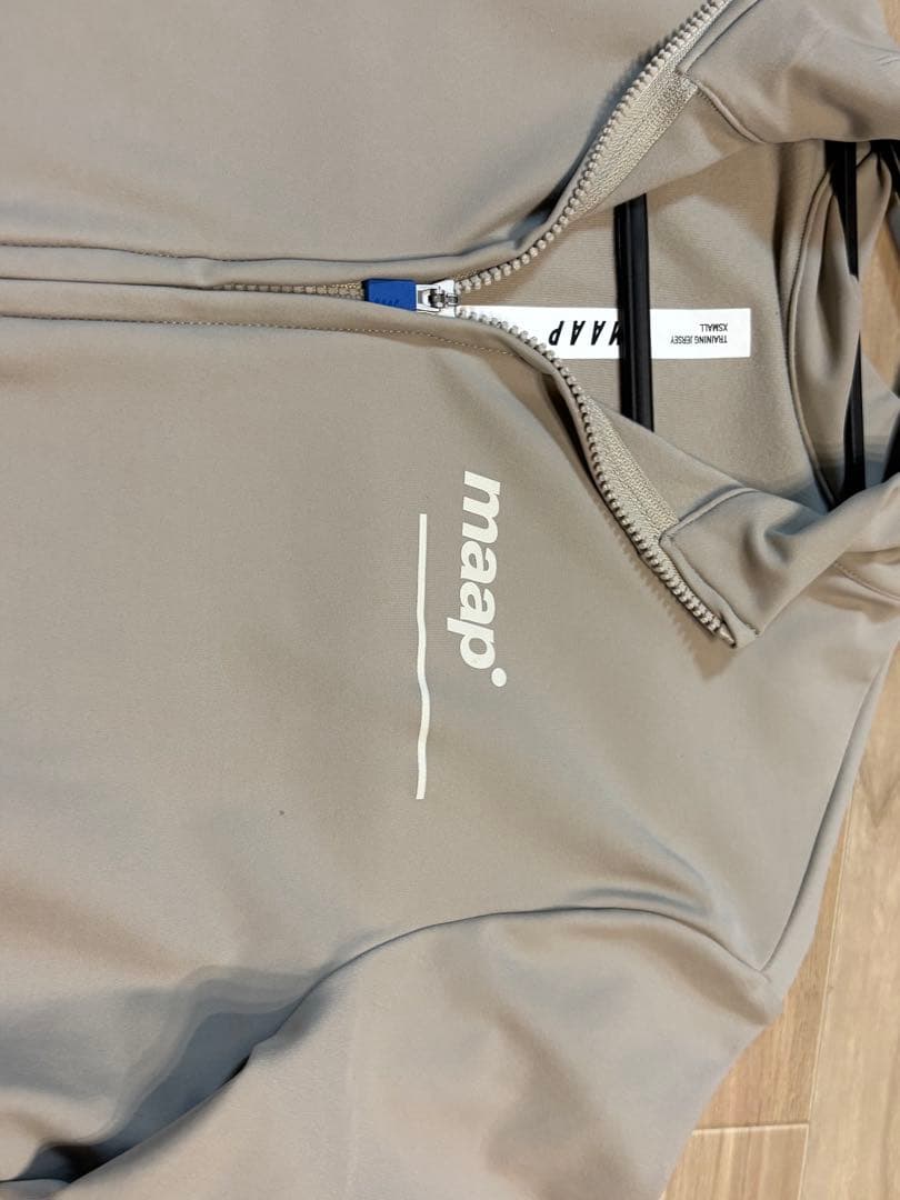 ウェア  Men's Training Thermal LS Jersey