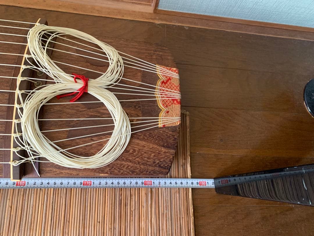 筝 13弦　琴柱付き 約183×25×10cm 引き取りお値引きします！