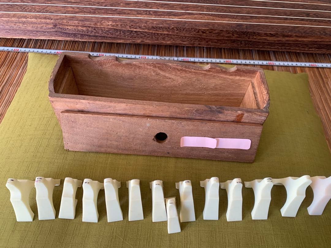 筝 13弦　琴柱付き 約183×25×10cm 引き取りお値引きします！