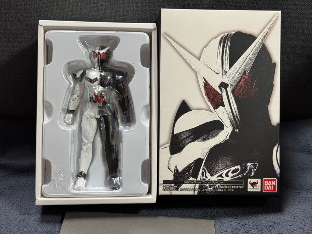 真骨彫 SHフィギュアーツ 仮面ライダーW ファングジョーカー