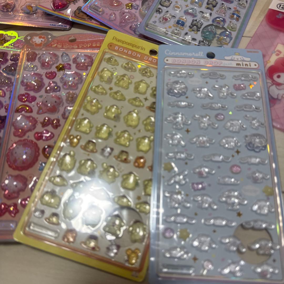 サンリオ ボンボンドロップシール まとめ売り うるちゅるシール キティ