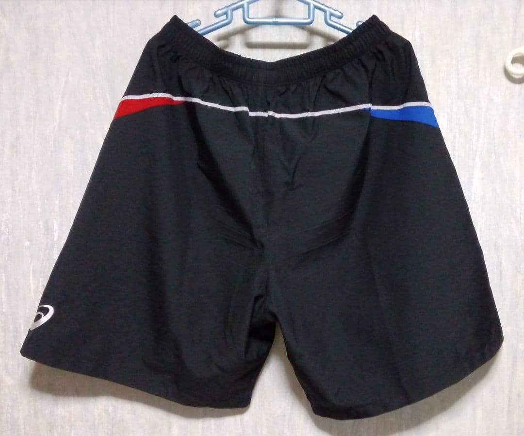 サントリーサンバーズ　アシックス　バレーボール　パンツ　支給品