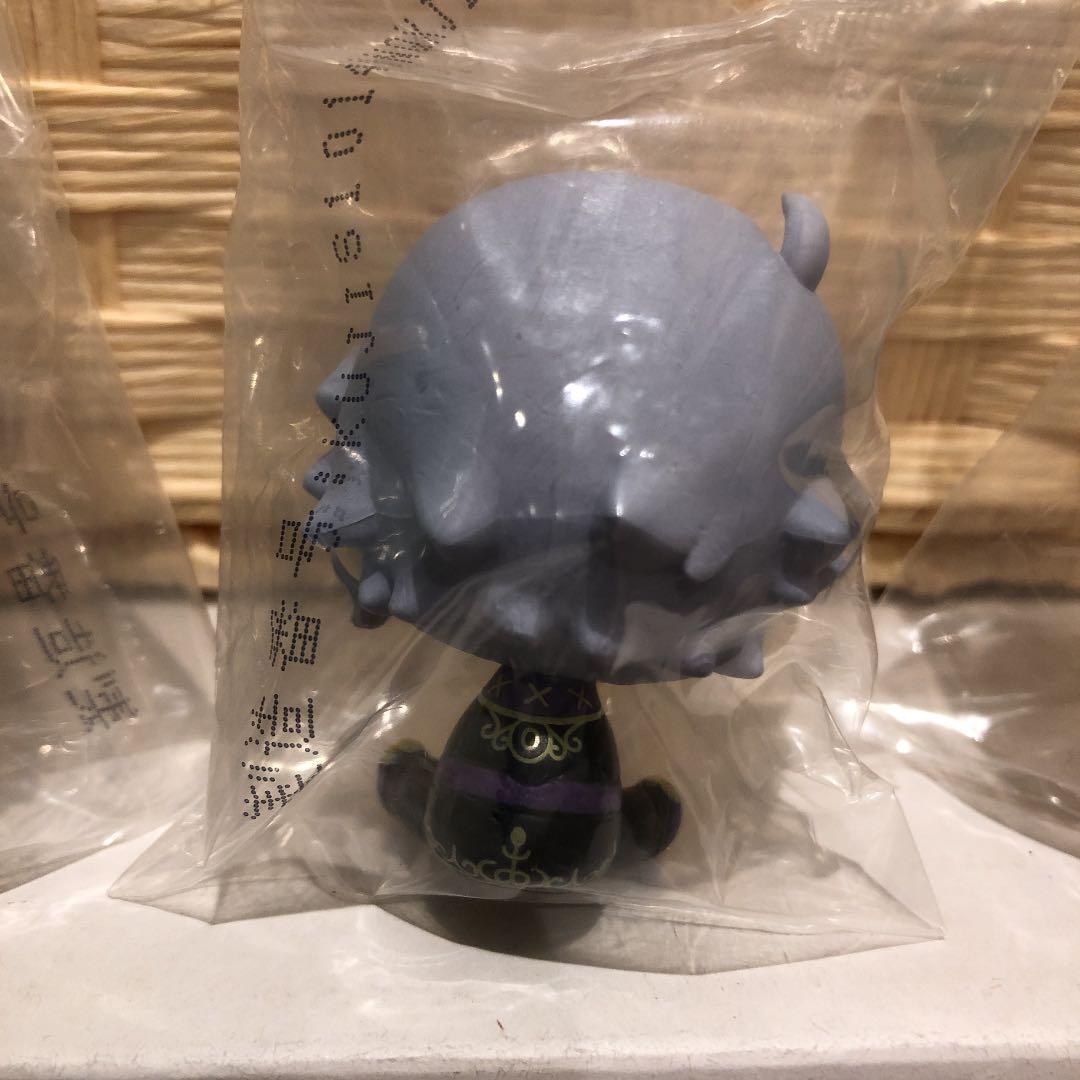 ツイステ　一番くじ　オクタヴィネル　アズール　ジェイド　フロイド　フィギュア