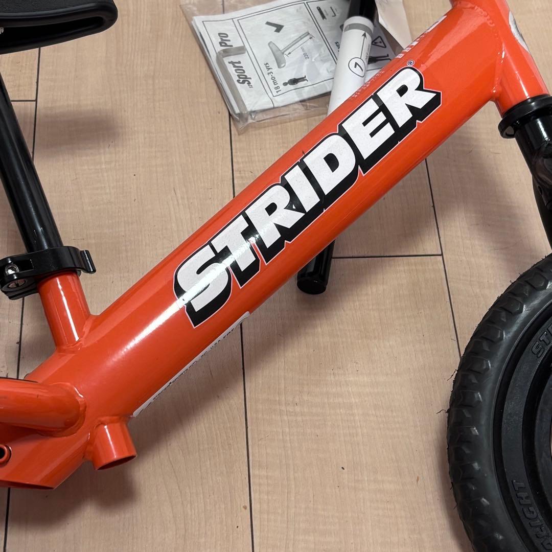 【人気のオレンジ】ストライダー スポーツモデル 12インチ 日本正規品
