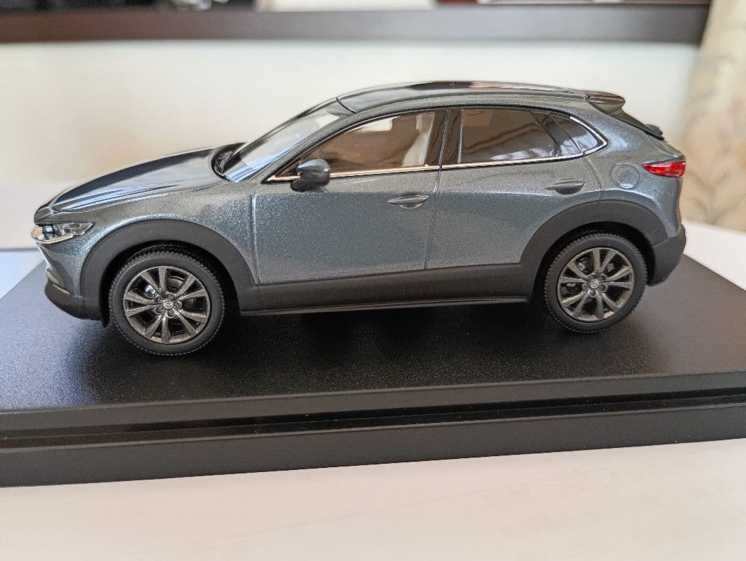 MAZDA CX-30 ミニカー 1/43 ポリメタルグレーメタリック