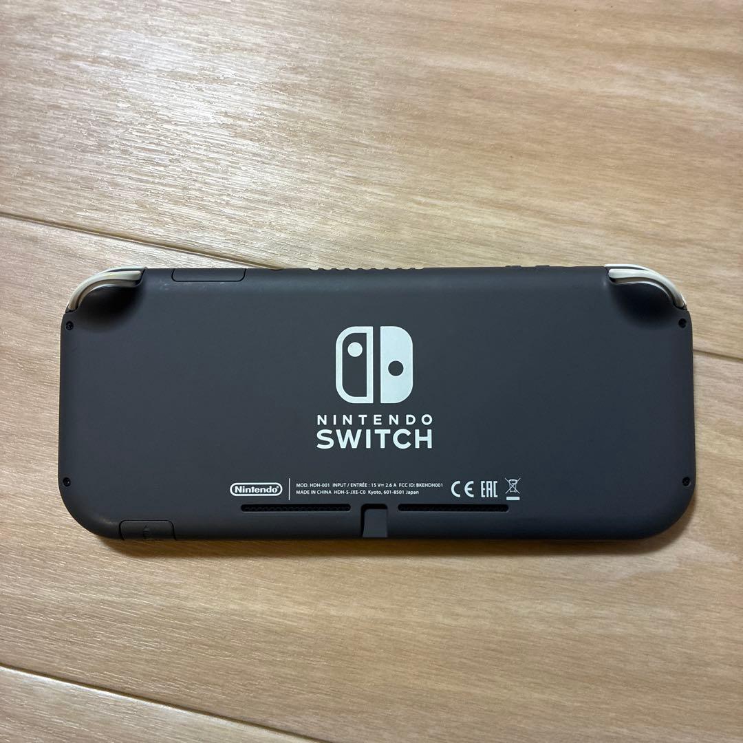 Nintendo Switch Lite グレー 本体 + 付属品　どう森ソフト