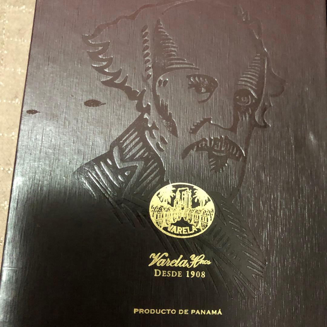 ウイスキー Ron Abuelo Centuria 700ml 40%
