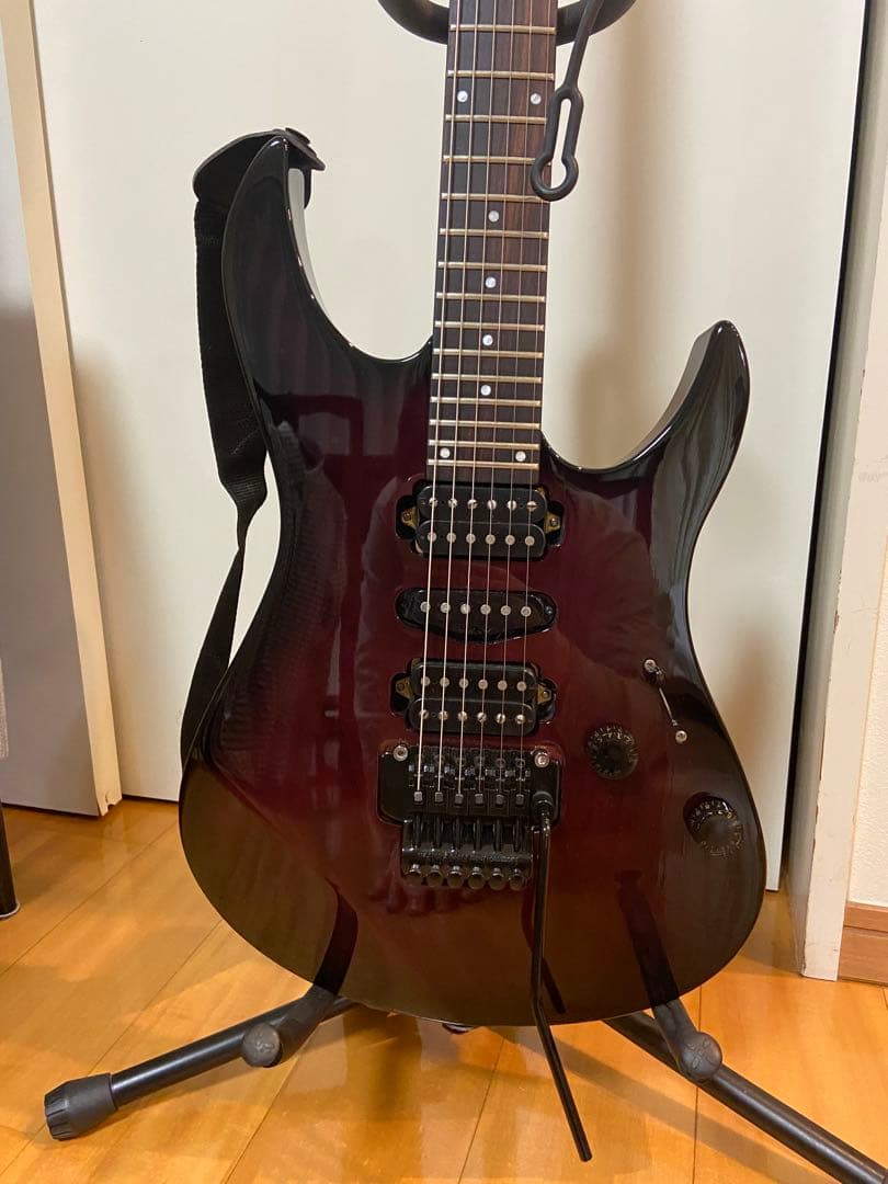 YAMAHA RGX 421D フロイドローズ トレモロ・パープル色でカッコいい